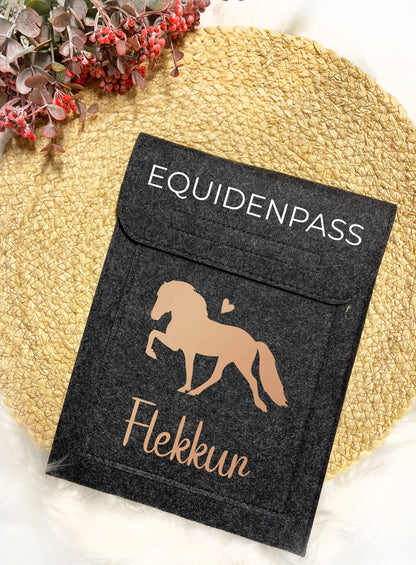 Equidenpasshülle "Flóki" l personalisiert